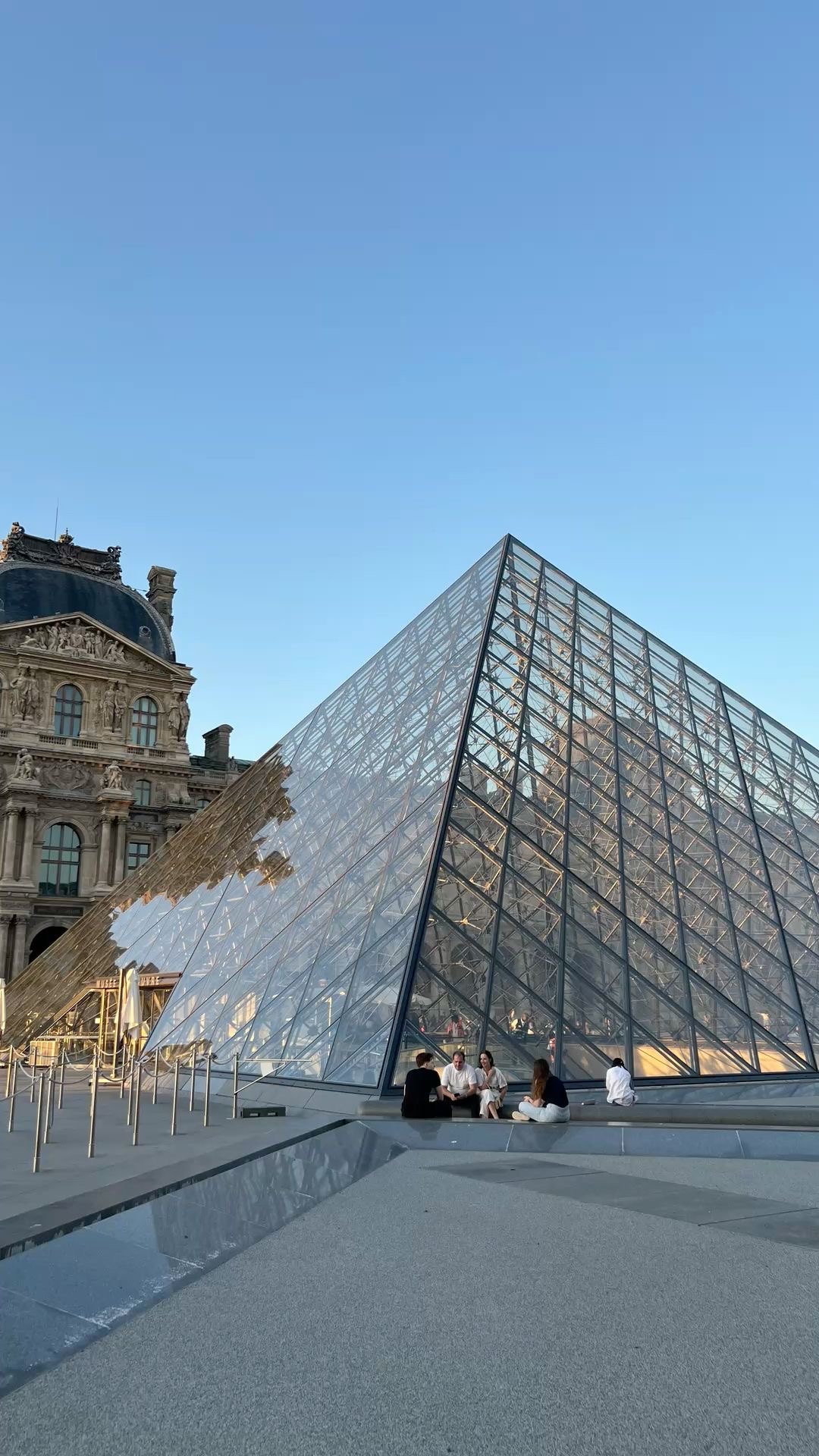 Louvre After Hours
