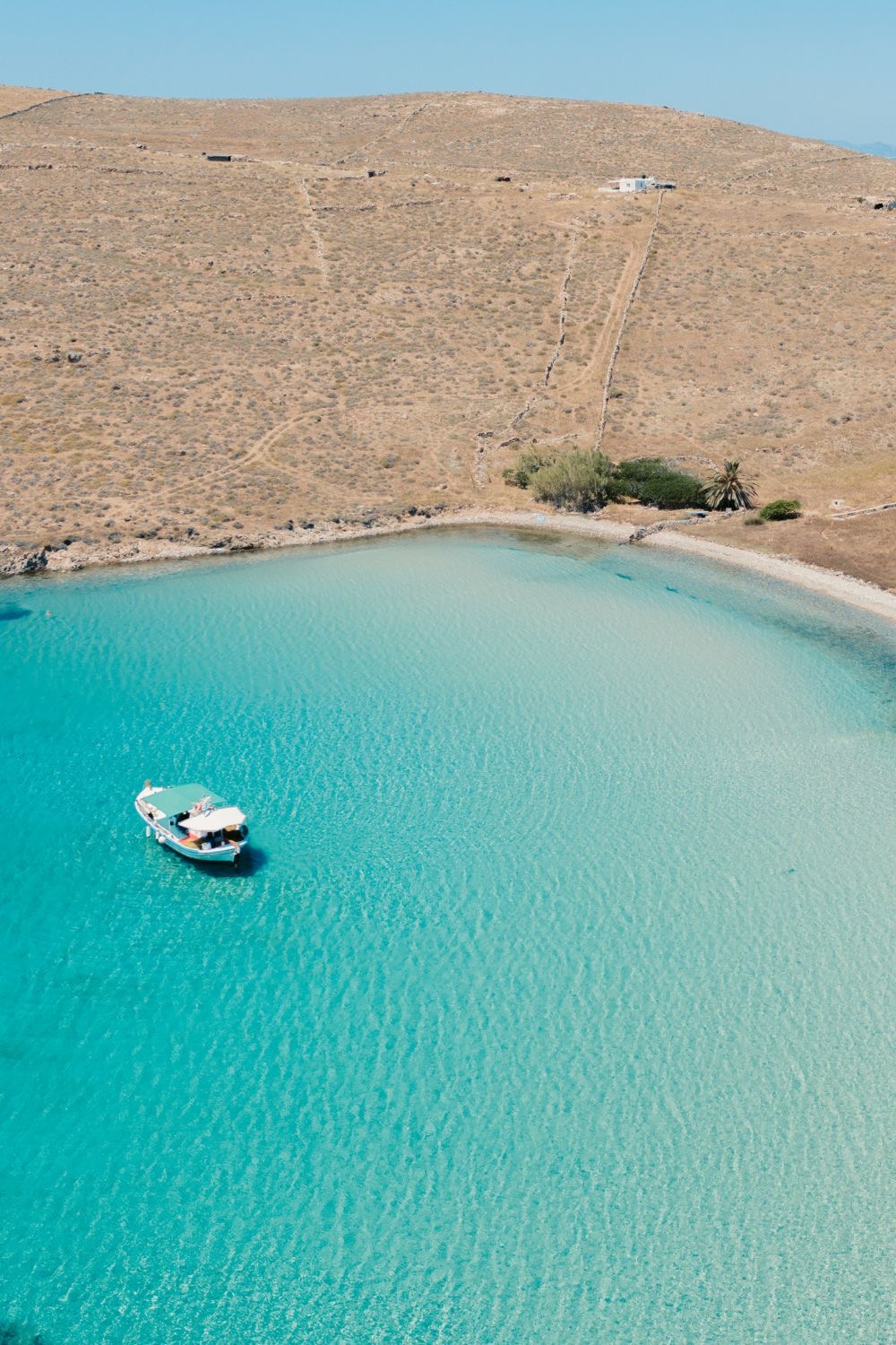 Yacht to Rinia