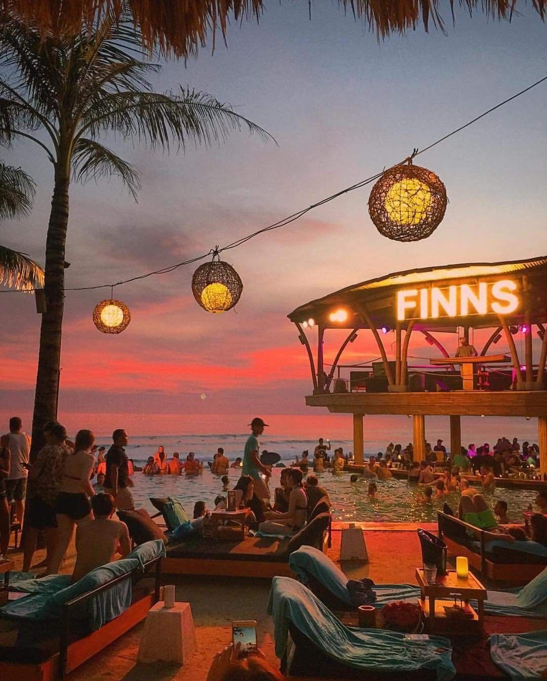 FINNS Beach Club